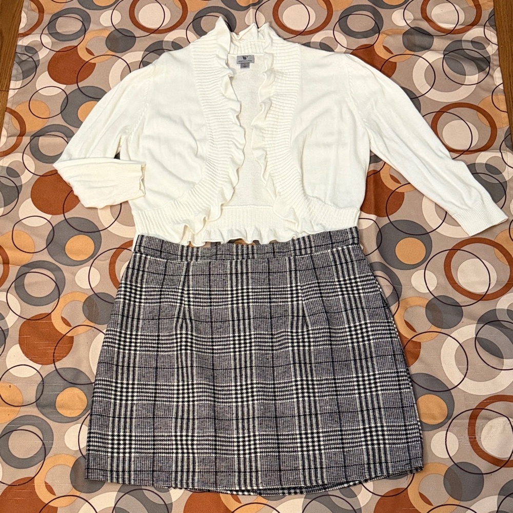 💥NI💥 Worthington Sweater &  Black & White Checkered Mini Skirt